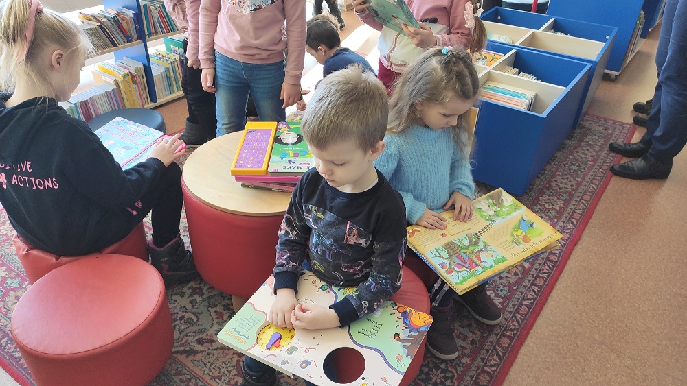 Pažintis su biblioteka